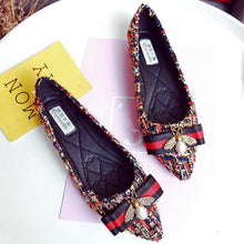 Load image into Gallery viewer, Plus Size Women Shoes Fashion Rhinestone Flat Shoe Lightweight Breathable Ladies Lazy Loafers Casual Canvas Female Footwear 2018