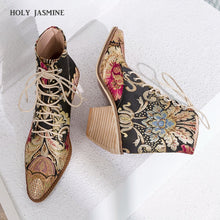 Load image into Gallery viewer, 2019 New Women Luxury Silk Boots Martin Ankle Boots New Autumn Winter Embroider Womens Motorcycle Boots Lace Up Shoes Woman