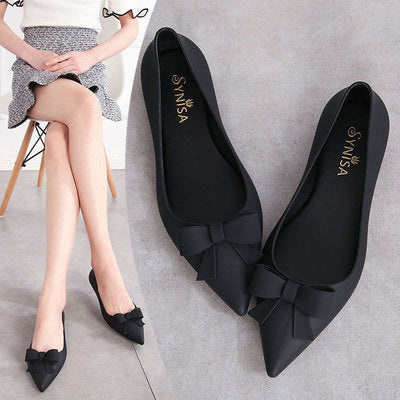 EOEODOIT 2019 Summer Jelly Flats Women Beach Sand Soft Pointy Toe Flat Heel Sandals Women Rain Shoes Bowknot Slide Resistance