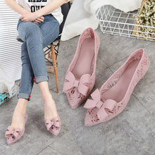 Load image into Gallery viewer, EOEODOIT Jelly Flats Women 2019 Summer Rain Shoes Swim Pool Pointed Toe Breathable Flat Heel Beach Sand Shoes Hollow Out Sandals