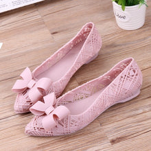 Load image into Gallery viewer, EOEODOIT Jelly Flats Women 2019 Summer Rain Shoes Swim Pool Pointed Toe Breathable Flat Heel Beach Sand Shoes Hollow Out Sandals